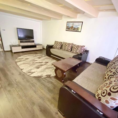 Sauna Apartament Braşov Eksteriør billede
